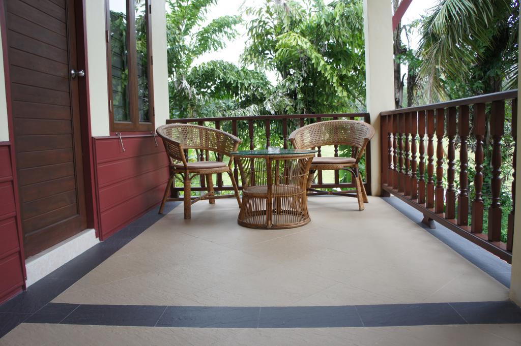 Palm Village Rawai Exterior photo