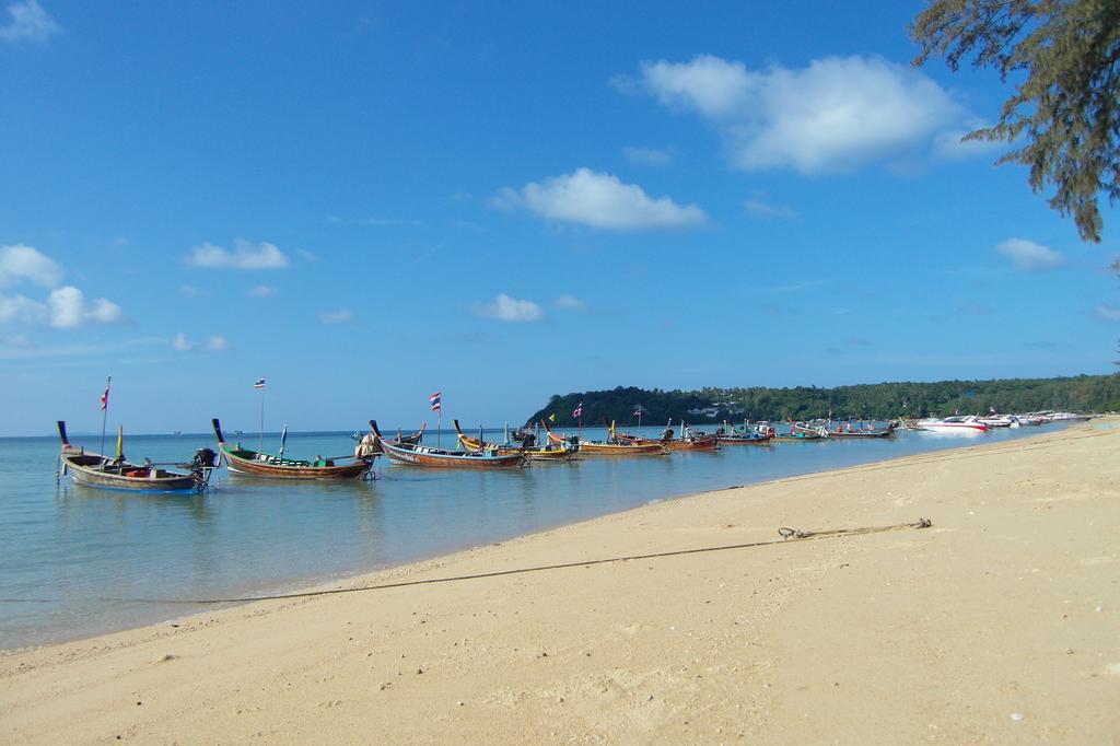 Palm Village Rawai Exterior photo