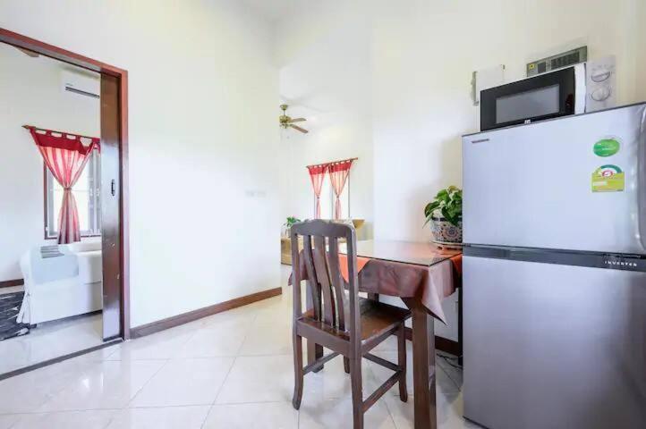 Palm Village Rawai Exterior photo
